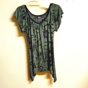 Agenda Women Medium Green Blouse Shirt Top Tunic Shark Bit Hem Short